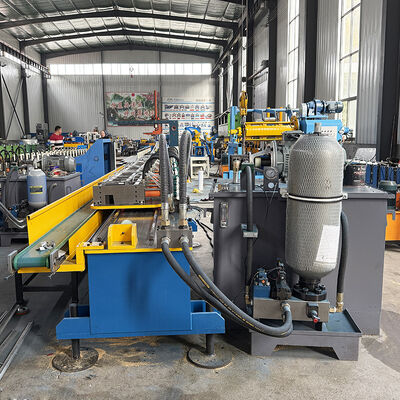 سقف فلزی T مشخصات اصلی T / T نوار فولادی ساخت رول فرمینگ دستگاه